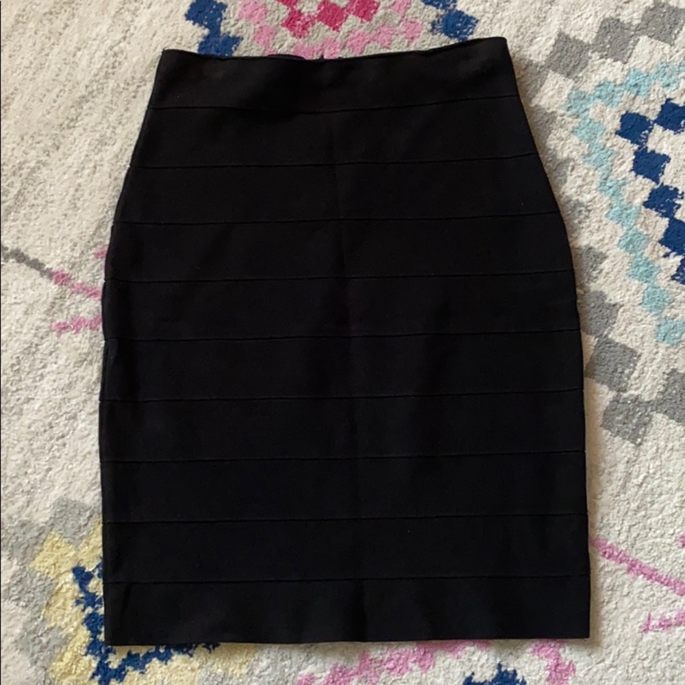 Like new Michael Kors stretch pencil skirt